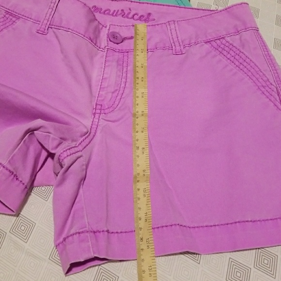 Shorts - Picture 7 of 8